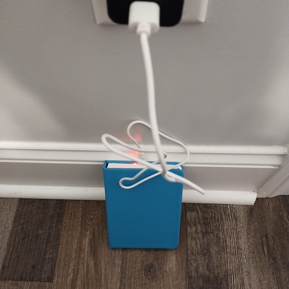 🟢3/$11 LED Creative Book Light - Picture 3 of 10